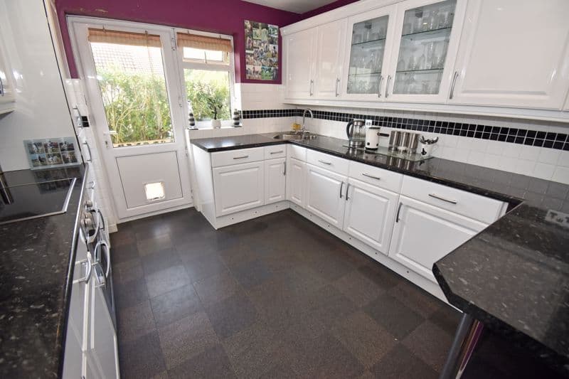 Entre Nous, Rue De La Cache, St Sampson