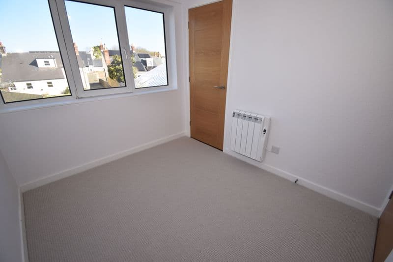 Flat 4, Mont Clare, Sohier Road, Vale