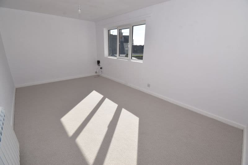 Flat 4, Mont Clare, Sohier Road, Vale