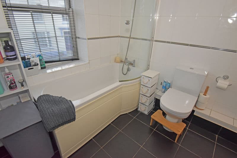 Esperance, 16 Les Amballes, St Peter Port