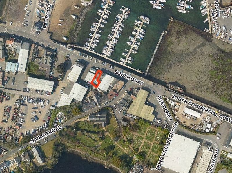 2 Waters Edge, Southside, St Sampson