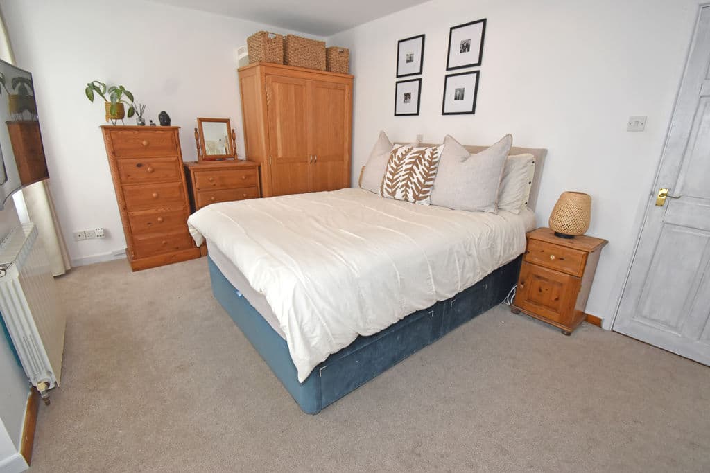 Llama, Belmont Road, St Peter Port